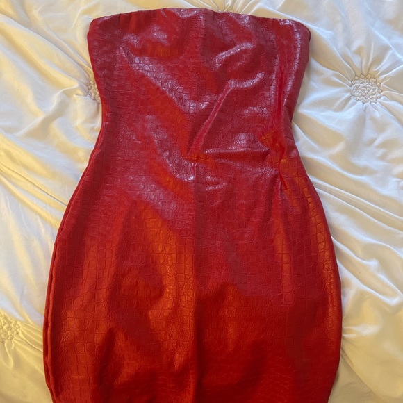 Red Crocodile Tube Top Dress - Picture 2 of 5